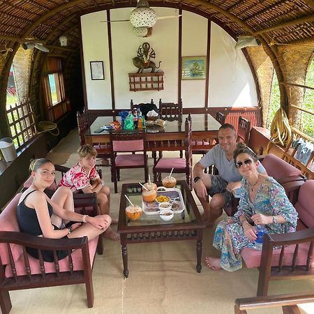 מלון Alappuzha Thara'S Houseboat מראה חיצוני תמונה