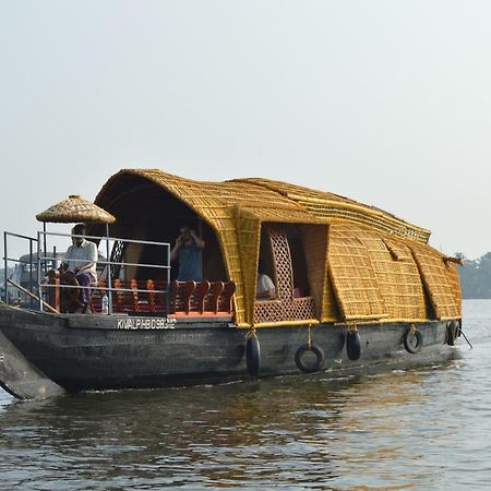מלון Alappuzha Thara'S Houseboat מראה חיצוני תמונה