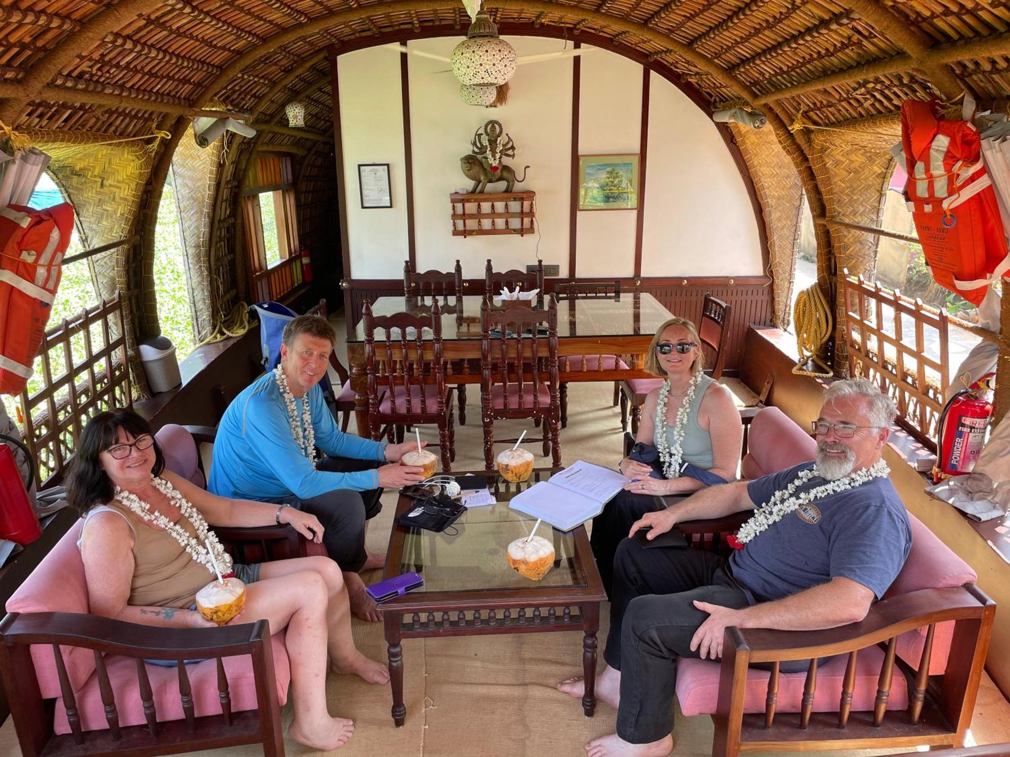 מלון Alappuzha Thara'S Houseboat מראה חיצוני תמונה