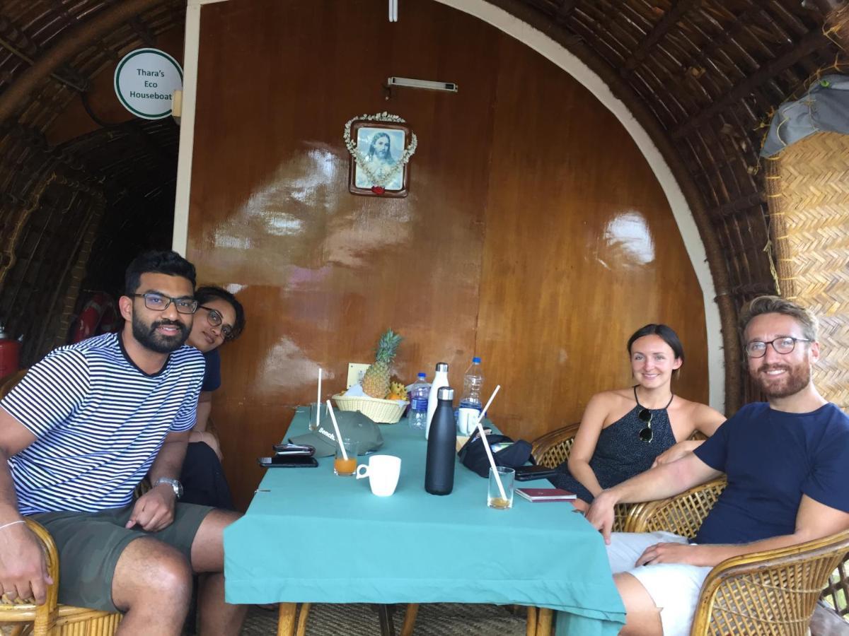 מלון Alappuzha Thara'S Houseboat מראה חיצוני תמונה