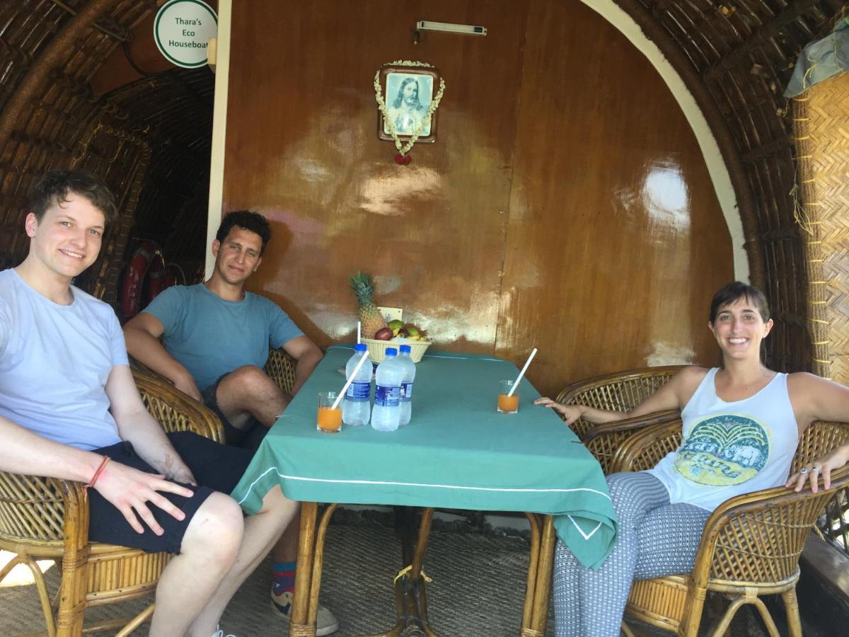 מלון Alappuzha Thara'S Houseboat מראה חיצוני תמונה