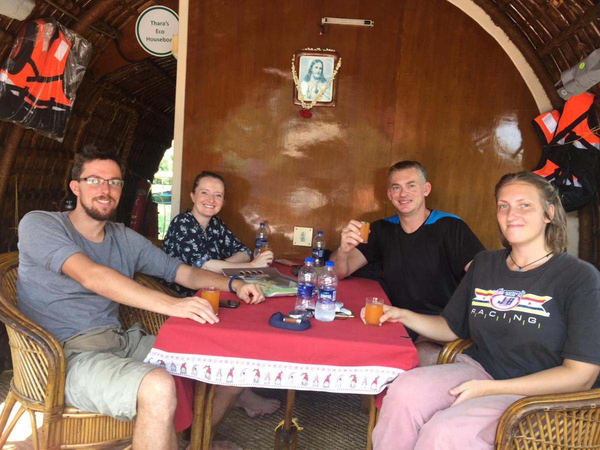 מלון Alappuzha Thara'S Houseboat מראה חיצוני תמונה