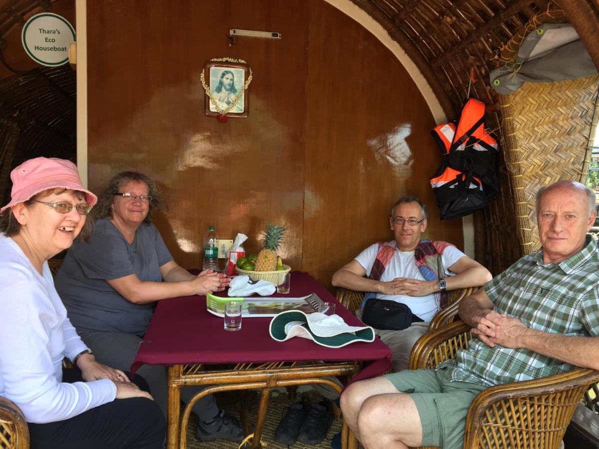 מלון Alappuzha Thara'S Houseboat מראה חיצוני תמונה